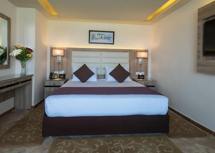 אתר נופש Pickalbatros Citadel Sahl Hasheesh (adults Only) 5*